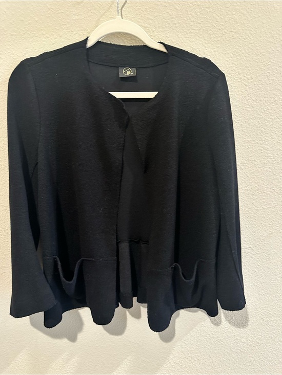 Fitville Jackets & Blazers - Black Women's Lightweight Open Front Jacket - Unbranded